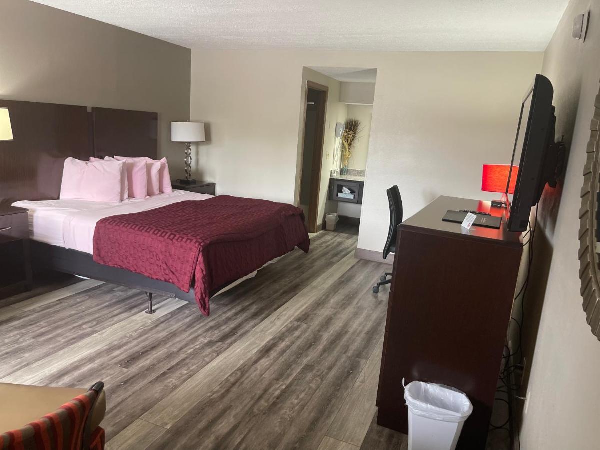 Royal Inn & Suites Mountain Grove Экстерьер фото